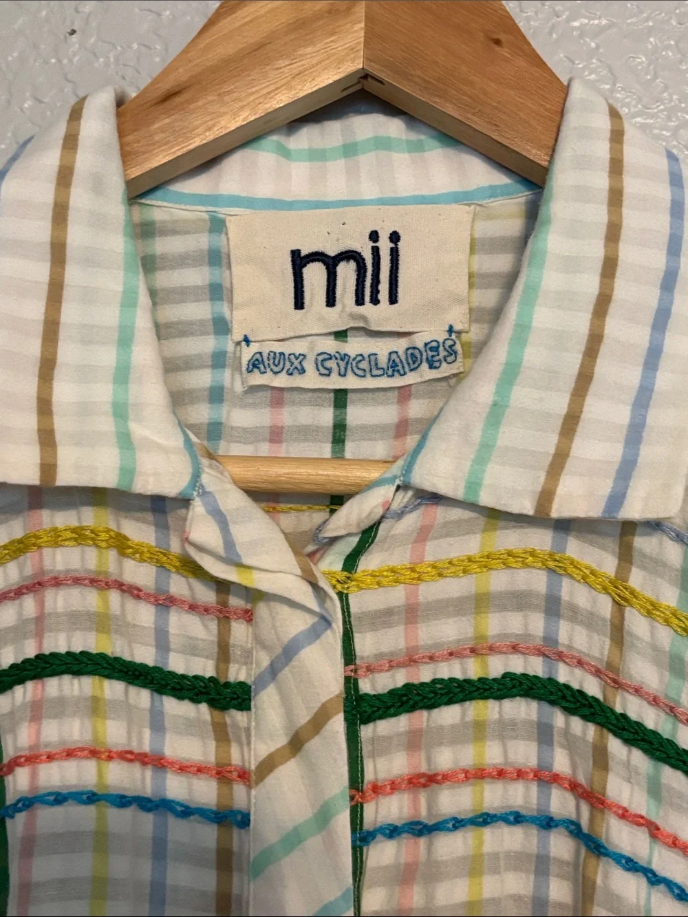 Mii White Multicolor Plaid Short Sleeve Button-Down Top - Picture 2 of 6